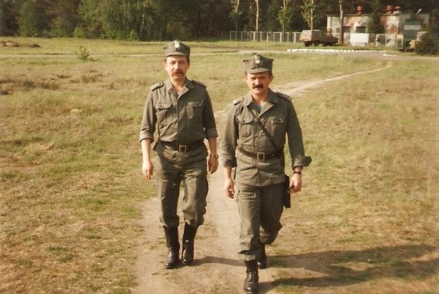 Poligon Nadarzyce. kpt. Zbigniew Żołna i ppłk Józef Gacek.