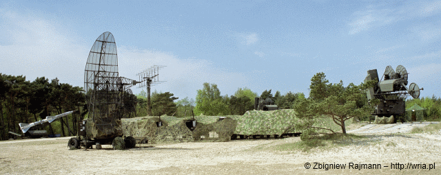 Ugrupowanie bojowe PZR S-75M na poligonie w Ustce.