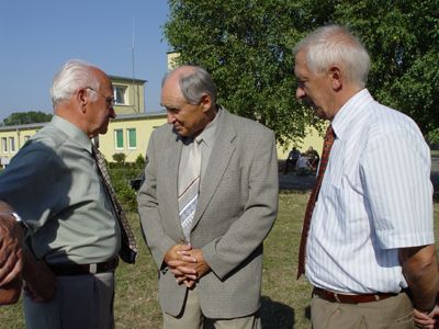 płk rez. Mieczysław Wasąg, gen. bryg. rez. Franciszek Żygis i płk rez. Wiesław Warylewski