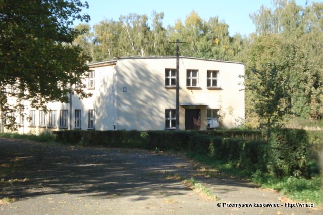 Budynek sztabu w byłym 12. dr OP m. Olszowa.