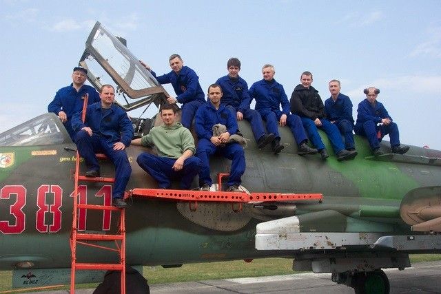 Po próbie silnika samolotu Su-22 - Dęblin, kwiecień 2005 rok.